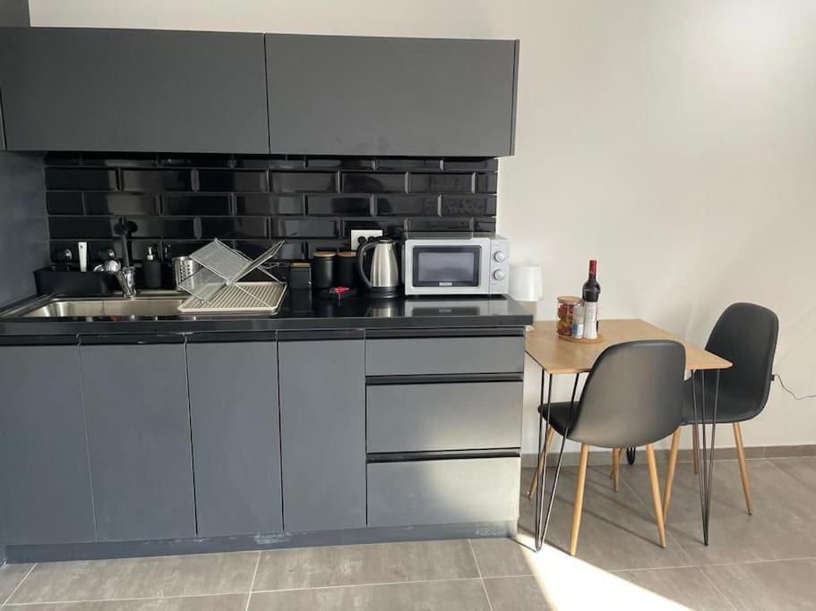 Lovely Flat In Tel Aviv 32 المظهر الخارجي الصورة