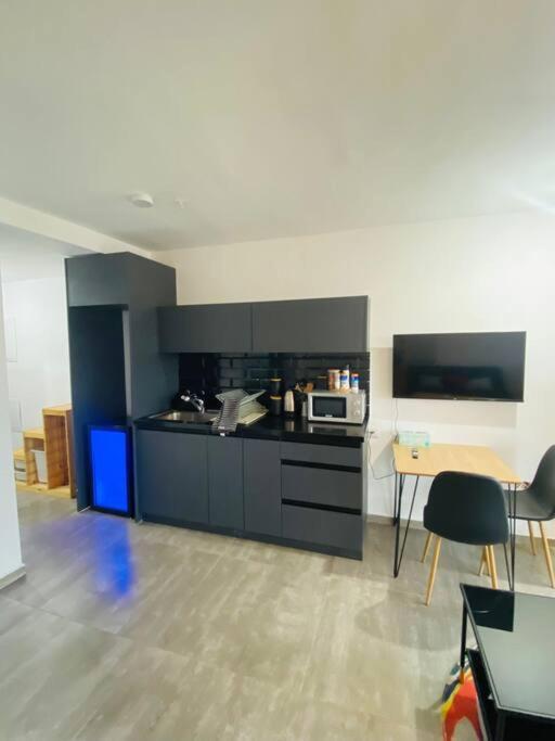 Lovely Flat In Tel Aviv 32 المظهر الخارجي الصورة